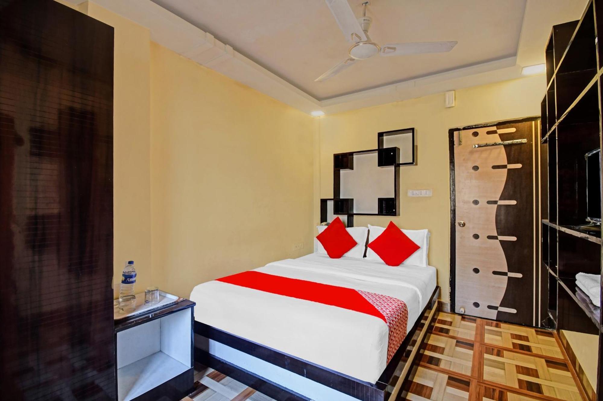 Hotel O New Aamaze Inn Near Acropolis Mall Колката Екстер'єр фото